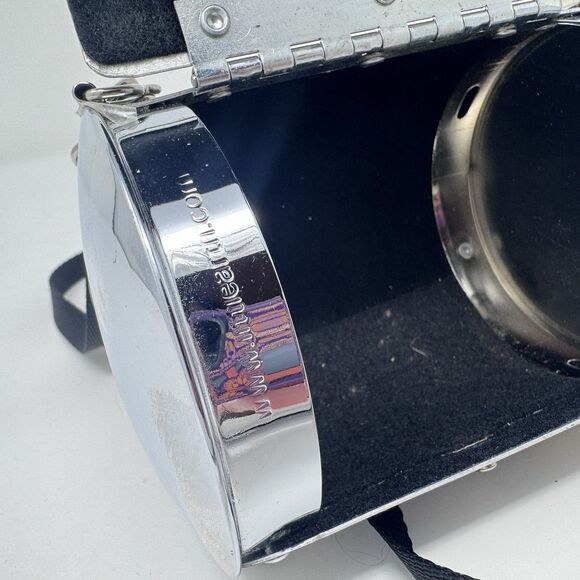 2008 Little Earth Littlearth Metal Zodiac Signs LEO Lion Purse Bag July August - Picture 8 of 10